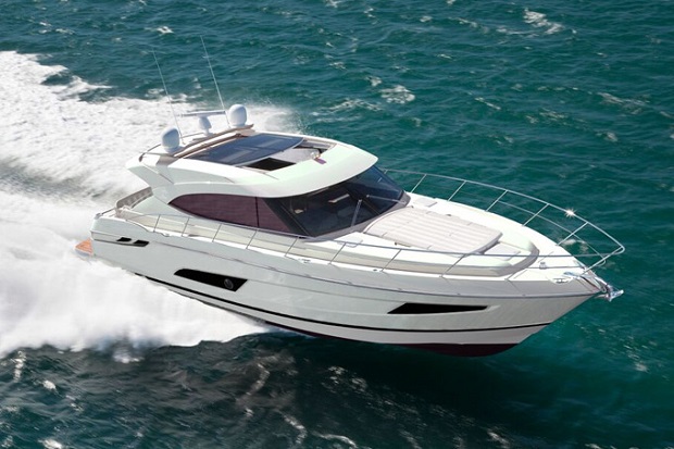 riviera-5400-sport-yacht
